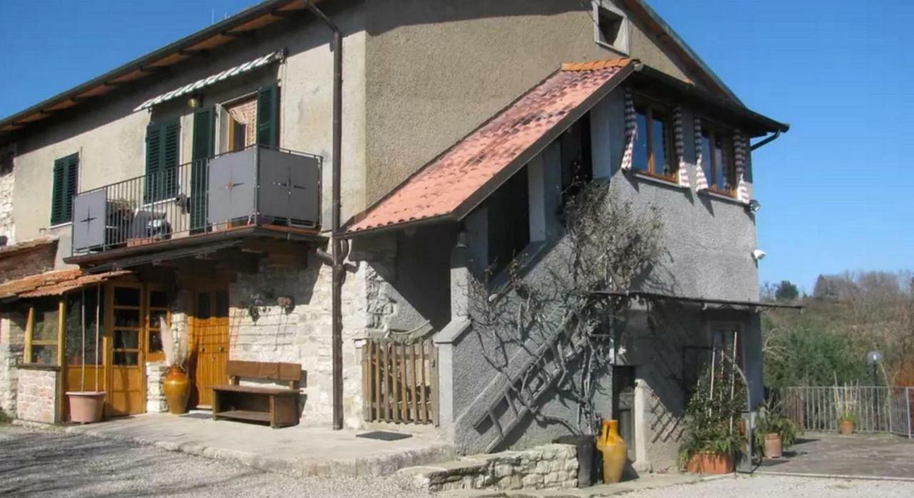 Villa Casa Mazzocchi Vista Su Poppi Exterior foto