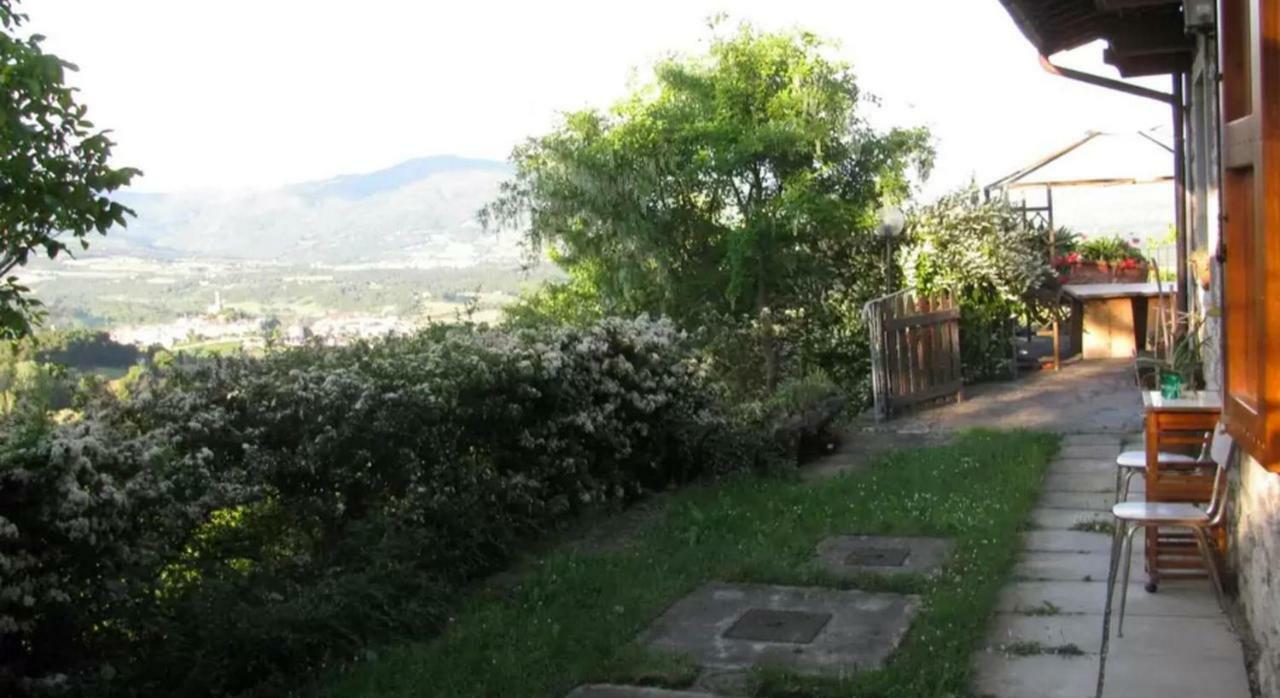Villa Casa Mazzocchi Vista Su Poppi Exterior foto
